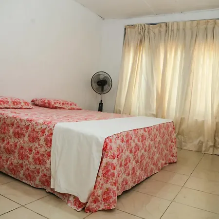 Sakura Hill Apartment Kandy Exterior photo